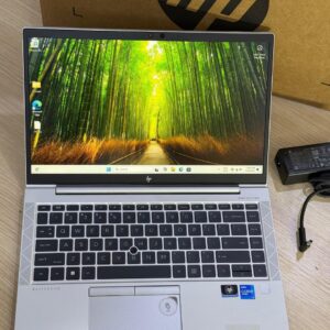 HP ELITEBOOK 840 G8